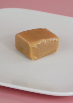 sucre à la crème ste julie zoom en sachet du quebec