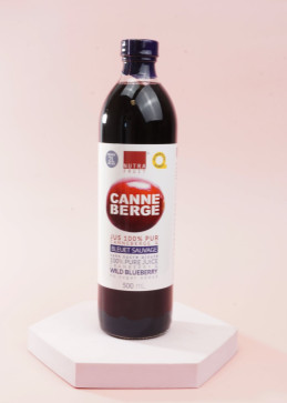 Jugo de arándanos y arándanos
