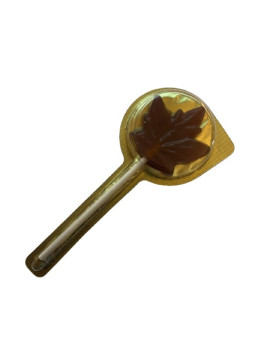 Piruleta de arce en envoltorio