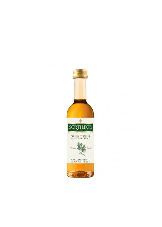 Mignonnette of 50ml spell whiskey with maple syrup Mignonnette of 50ml spell whiskey with maple syrup