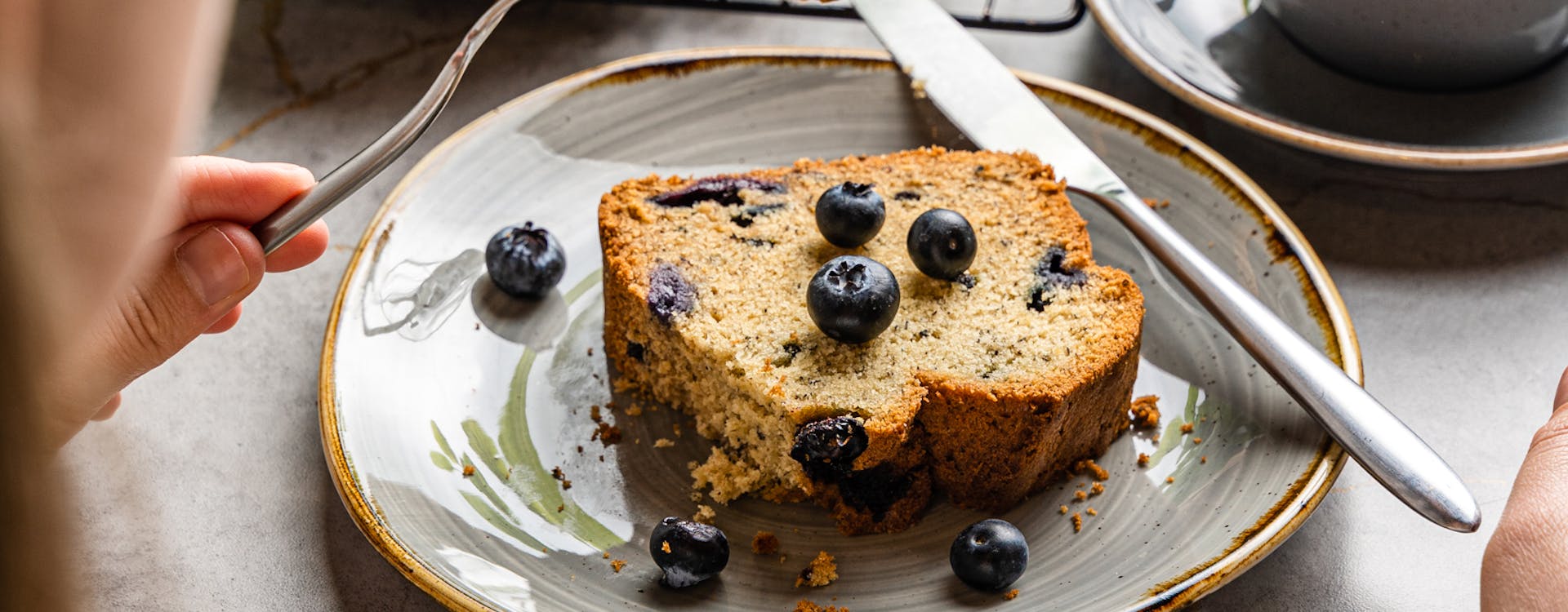 read cake banane et myrtilles-recette