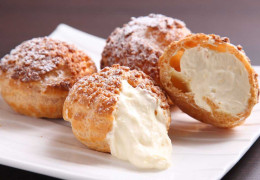 Receta de bollos de crema batida con sirope de arce