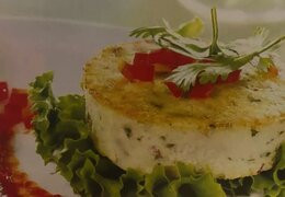 Flan de patata con pimiento rojo y cilantro