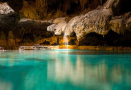 Exploración de cuevas en Canadá: impresionantes formaciones geológicas